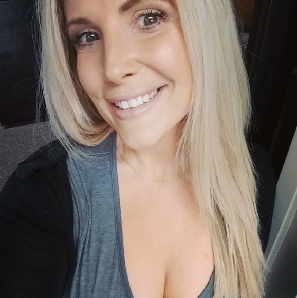 Meet your Posher, Brianne - Picture 1 of 1